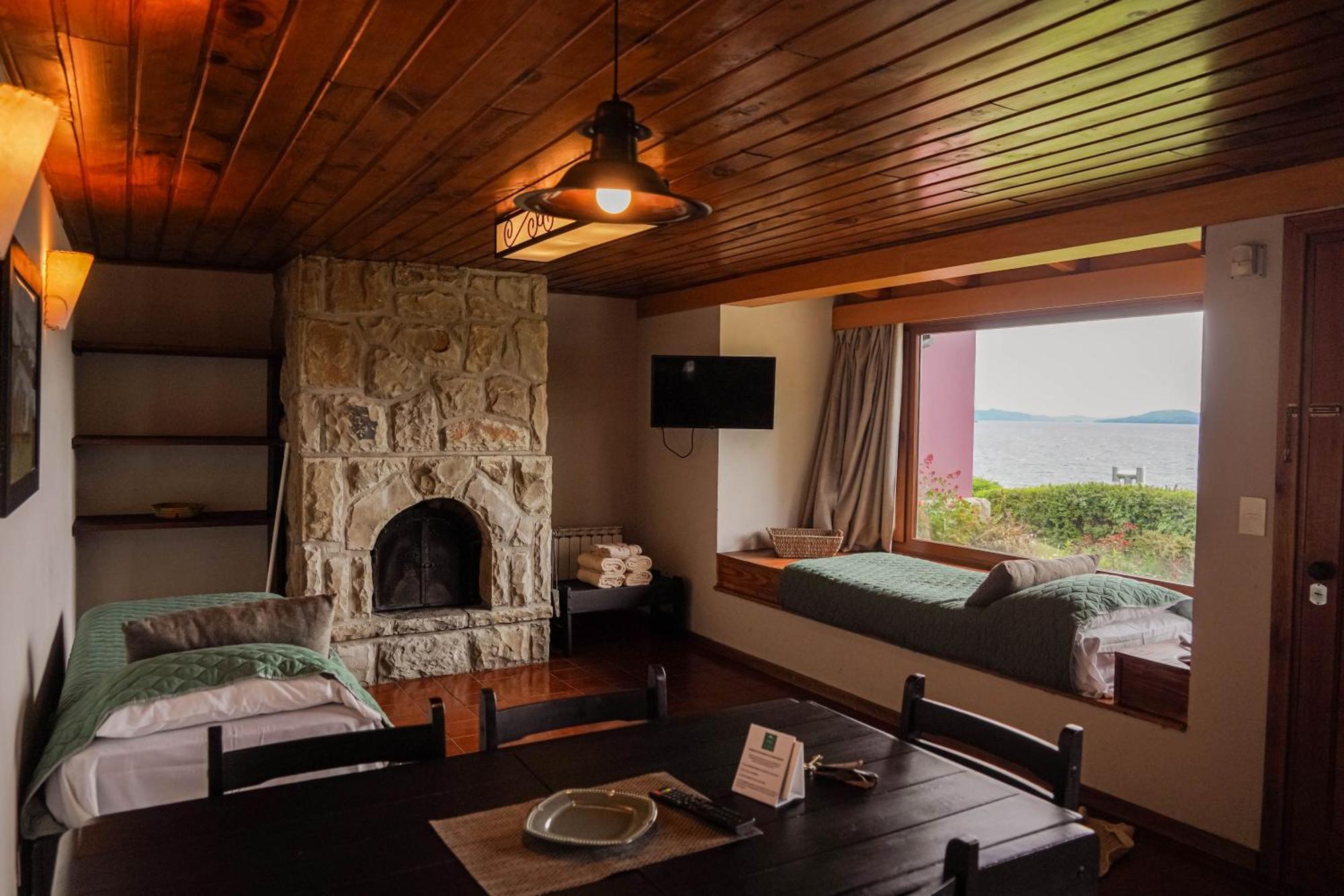 Bungalows La Caleta D.T. 026/17 San Carlos de Bariloche Bagian luar foto