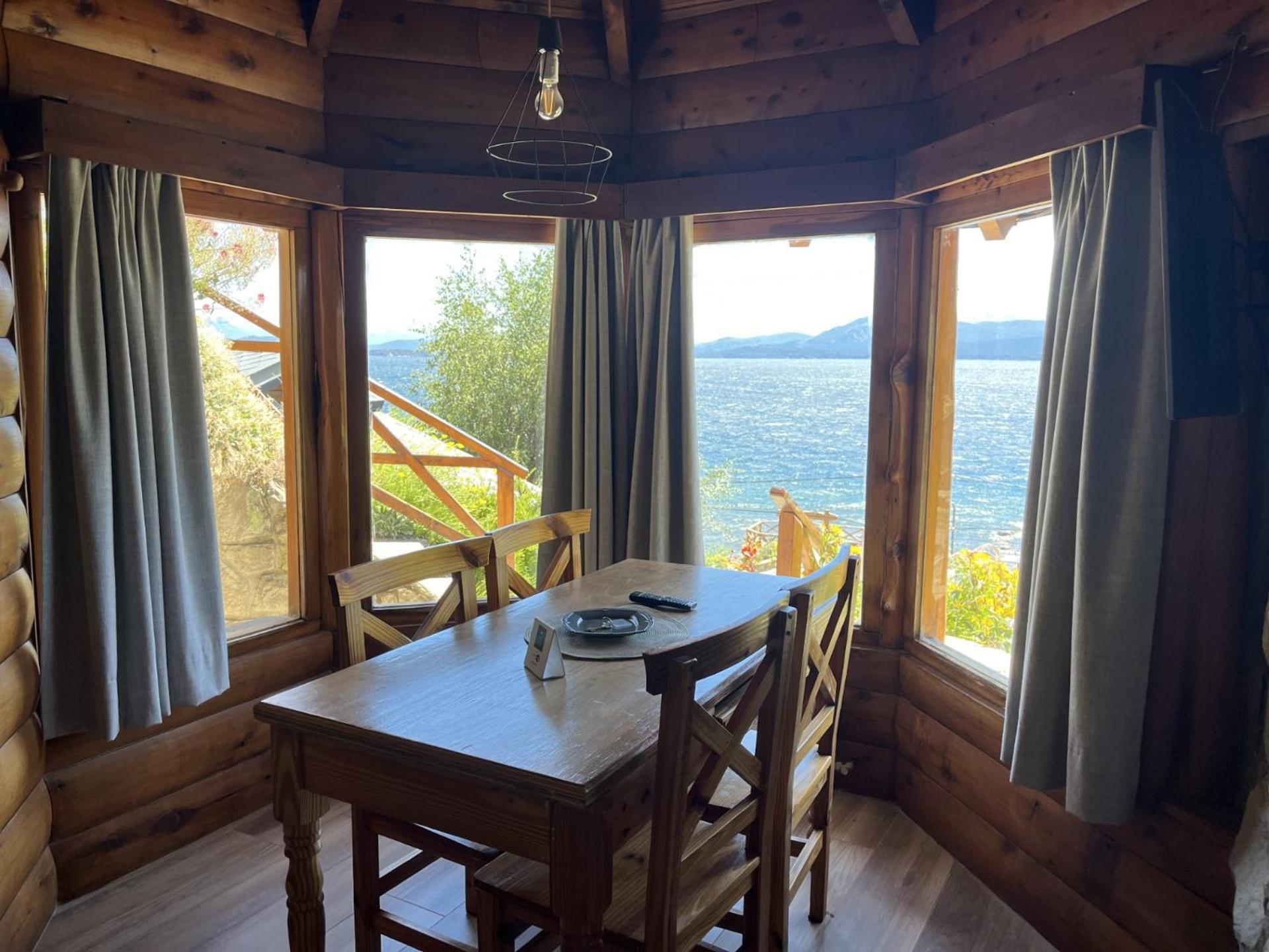 Bungalows La Caleta D.T. 026/17 San Carlos de Bariloche Bagian luar foto